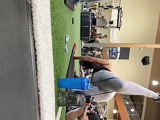 Gym Candid Whore Opening Up