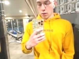 Nice Twunk Boy Cums In Public Gym