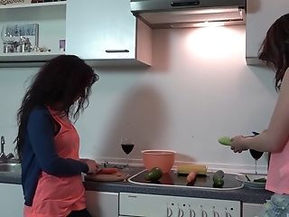 Chick On Dame Fuckfest In The Kitchen - Samy Saint And Natalie Hot